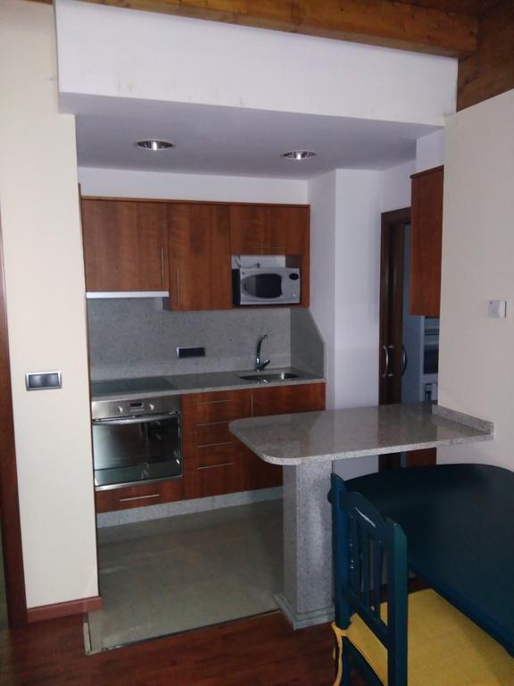 Apartamentos Turisticos Javier Lugo Esterno foto